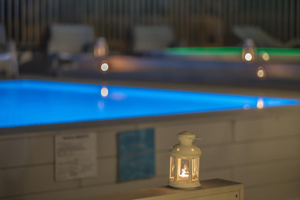 Ciccio Hotel ミザーノ・アドリアーティコ エクステリア 写真