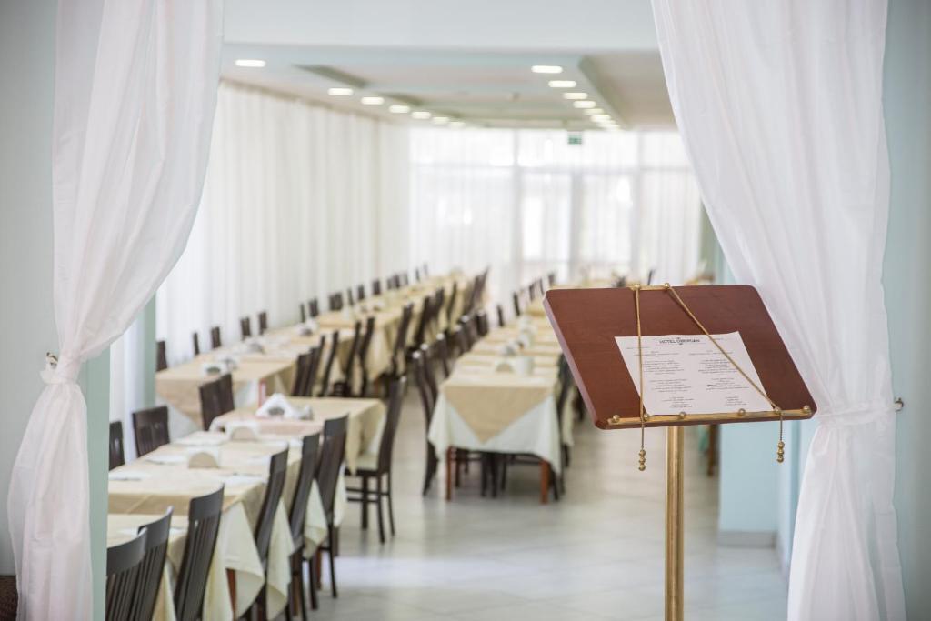 Ciccio Hotel ミザーノ・アドリアーティコ エクステリア 写真